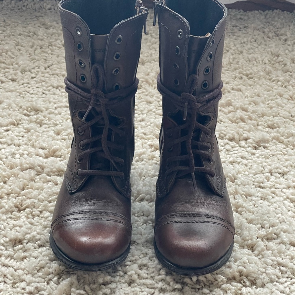 Steve Madden Brown Combat Boots with Durable Design